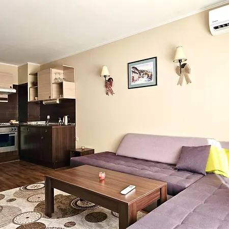At Dream Apartament *